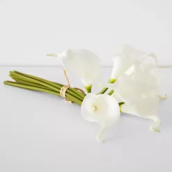 Calla Lily Bunch -Interior Sales Store 1050492 t 1