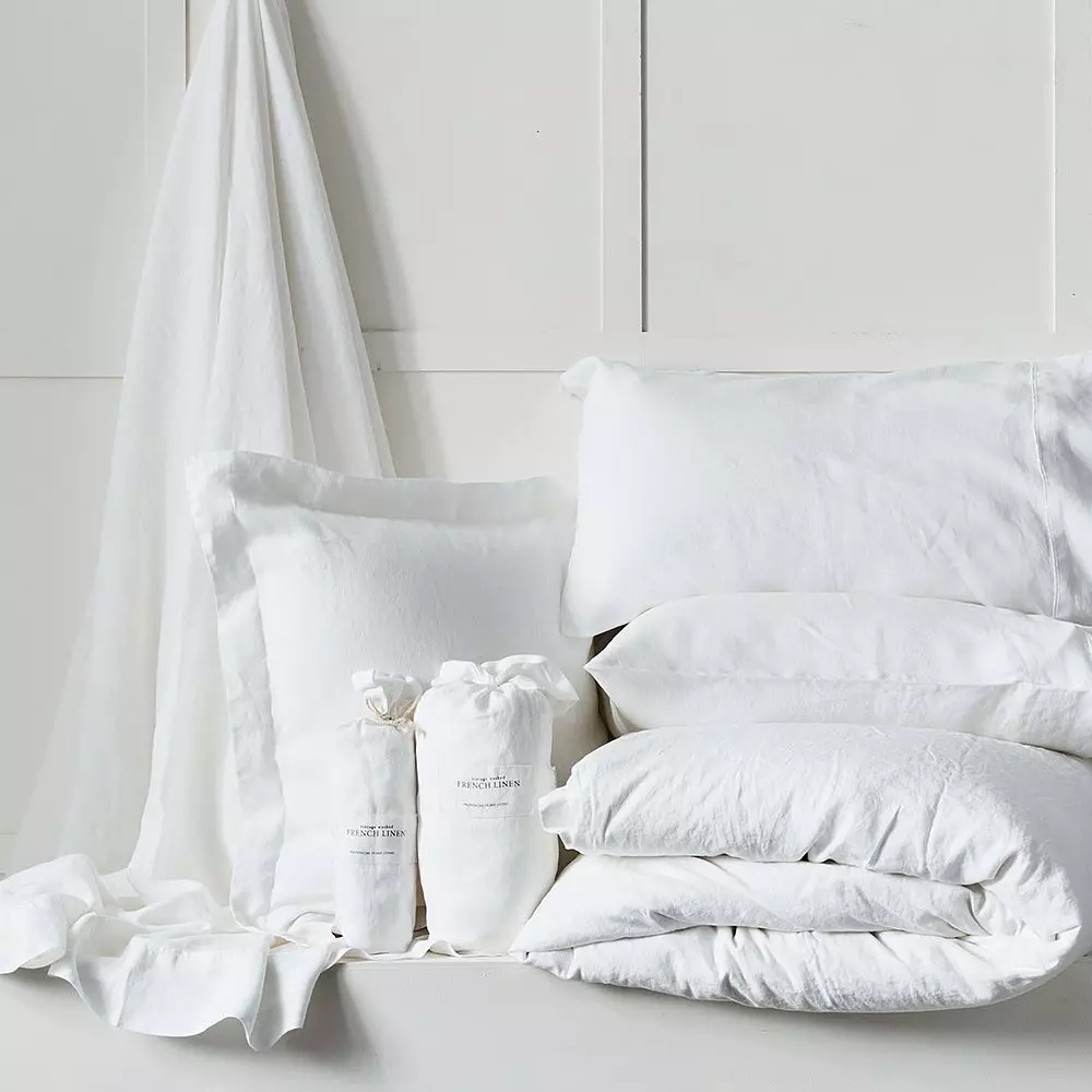 Antwerp Linen Fitted Sheet - White 2 Antwerp Linen Fitted Sheet - White - Image 2