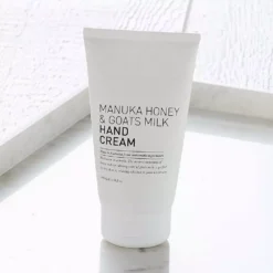 Manuka Honey & Goats Milk Handcream -Interior Sales Store 1117255854 B