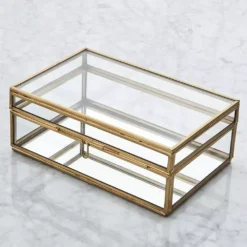 Cannes Box -Interior Sales Store 1117258809 B