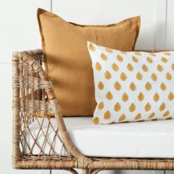 Bahamas Daybed -Interior Sales Store 1117259528 E