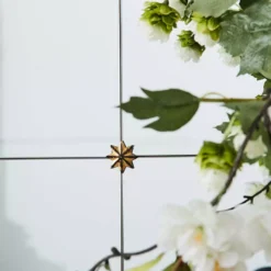 Calypso Curved Mirror -Interior Sales Store 1117259971 C