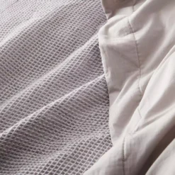 Flemish Quilt Cover - Dove -Interior Sales Store 1117260123 d