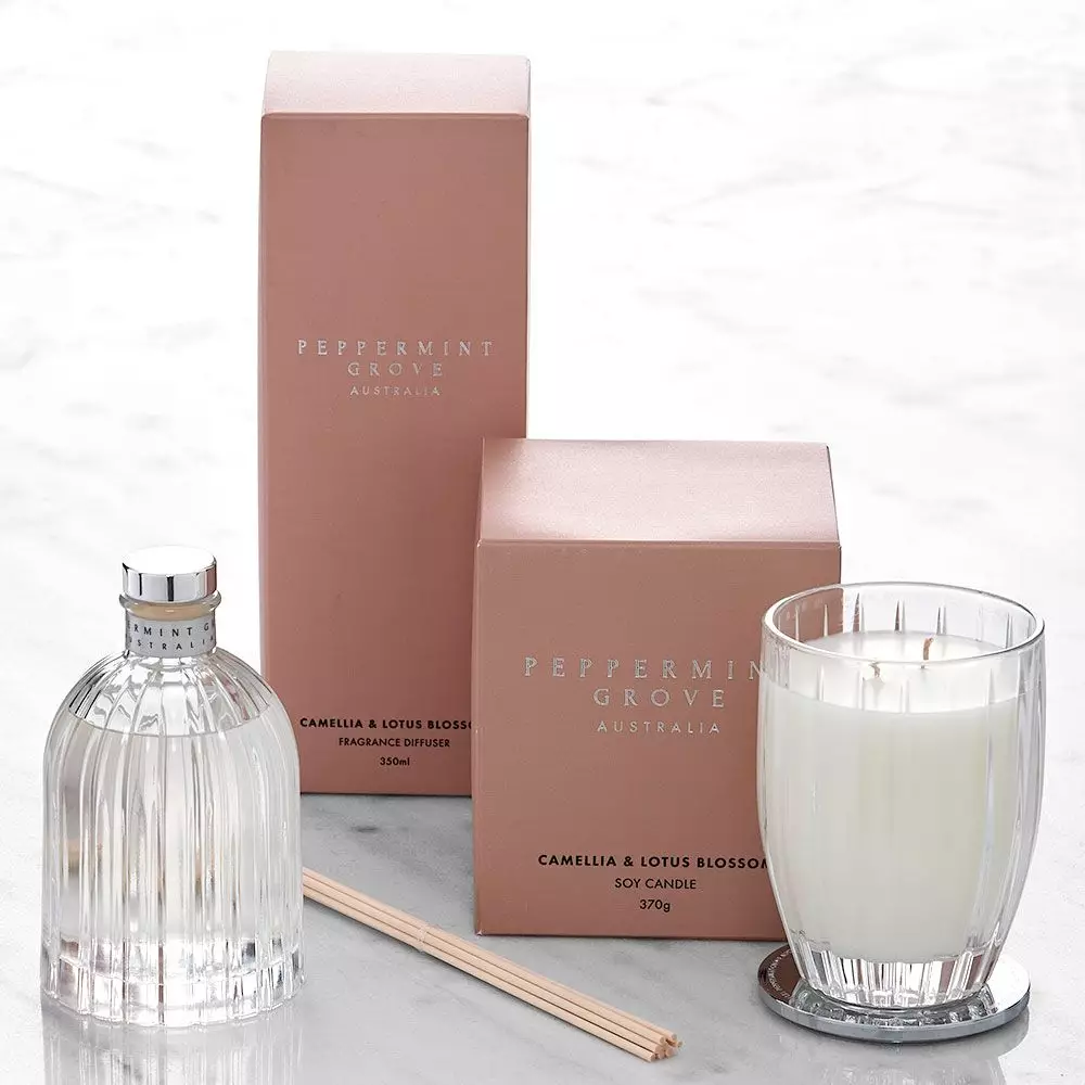 Camellia & Lotus Blossom Diffuser 2 Camellia & Lotus Blossom Diffuser - Image 2