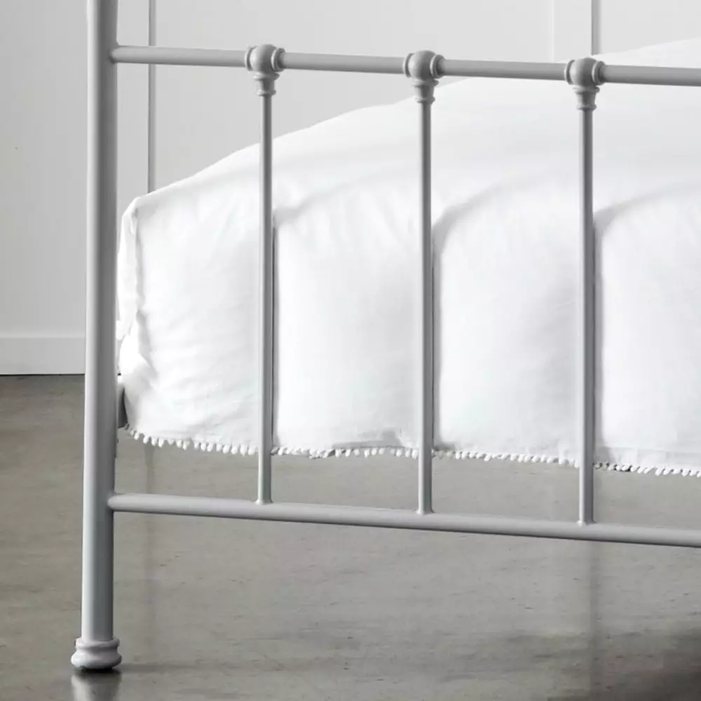 Alexander Queen Bed 3 Alexander Queen Bed - Image 3