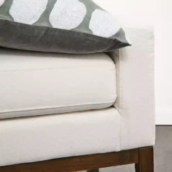 Lars Bench -Interior Sales Store 1117260768 d