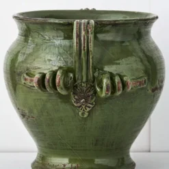 Pelike Urn -Interior Sales Store 1117261045 d