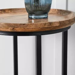 Kingston Side Table -Interior Sales Store 1117261356 c