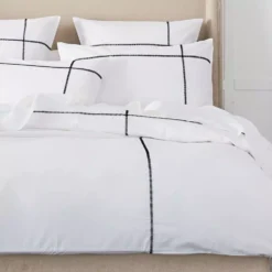 Metro Quilt Cover - White & Black