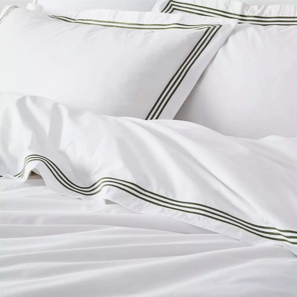 Chateau Quilt Cover - White & Forest 2 Chateau Quilt Cover - White & Forest - Image 2