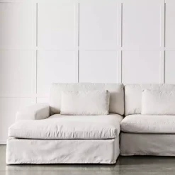 Front Page 9 Front Page -Interior Sales Store 2060039 C