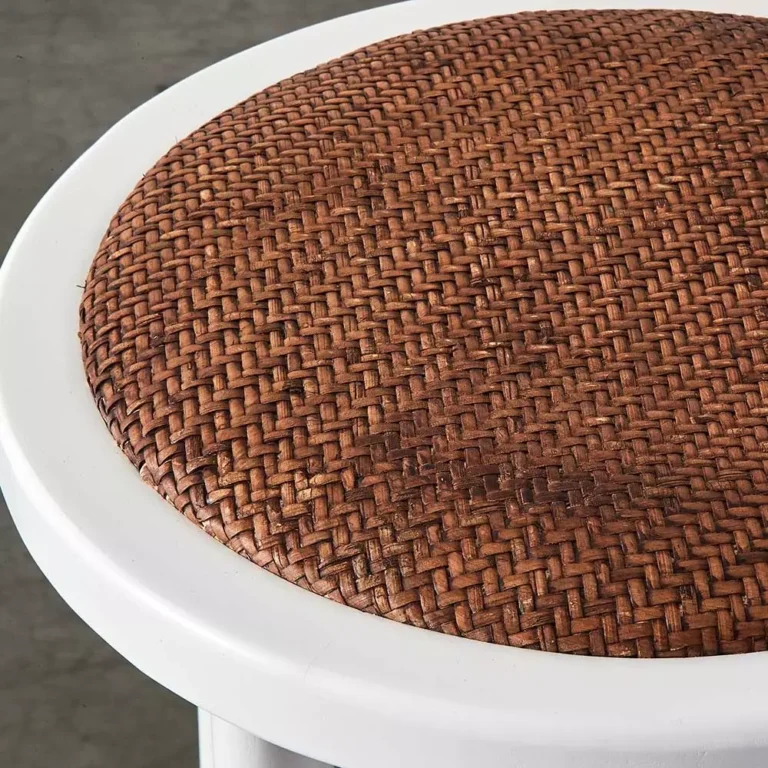 Front Page 38 Front Page -Interior Sales Store 1117255976 B 768x768 1